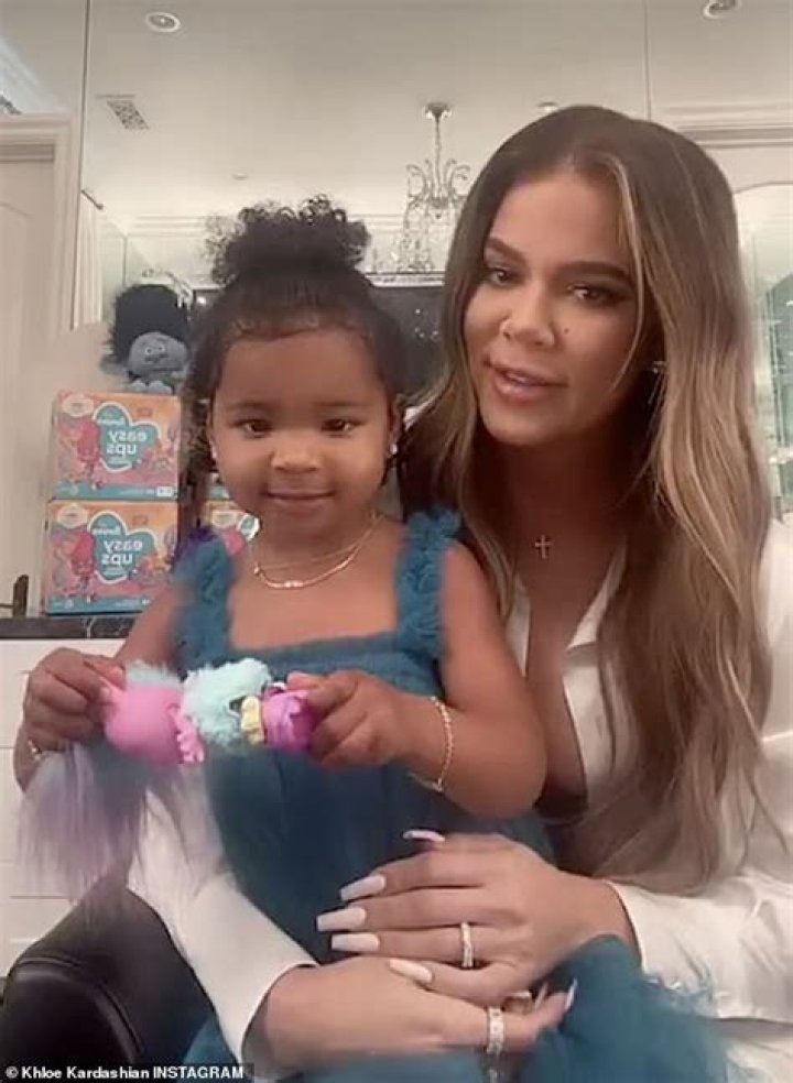 Khloe Kardashian Hangs Out With Ex Tristan Thompson And Daughter True For Quarantine