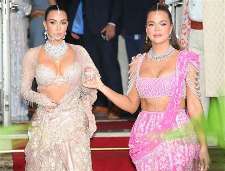 Kim And Khloe Kardashian In A Bikini Stunned Fans. The Sisters Spend A Lot Of Time