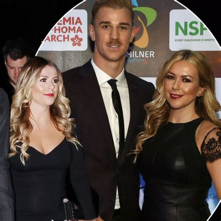 
Kimberly Crew Age: Joe Hart Wife And Son Harlow Hart 