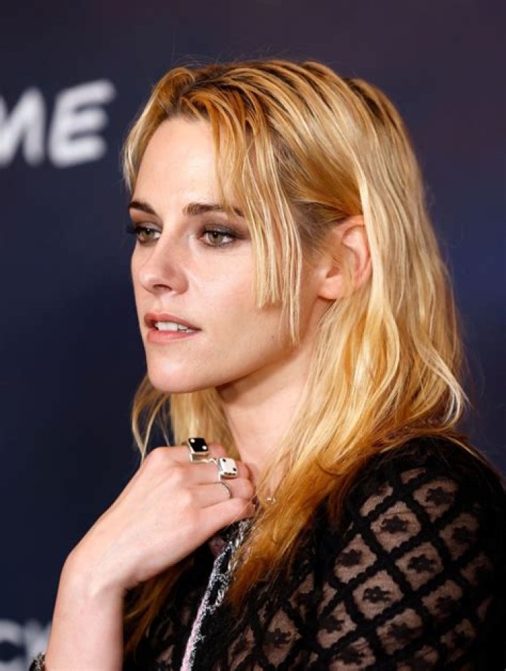 Kristen Stewart Reportedly Caught In A Love Triangle With New GF And Ex Stella Maxwell