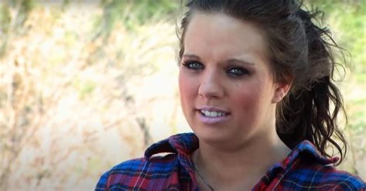 Krystal Campbell American Hoggers Age, Height, Boyfriend, Net Worth, Wiki