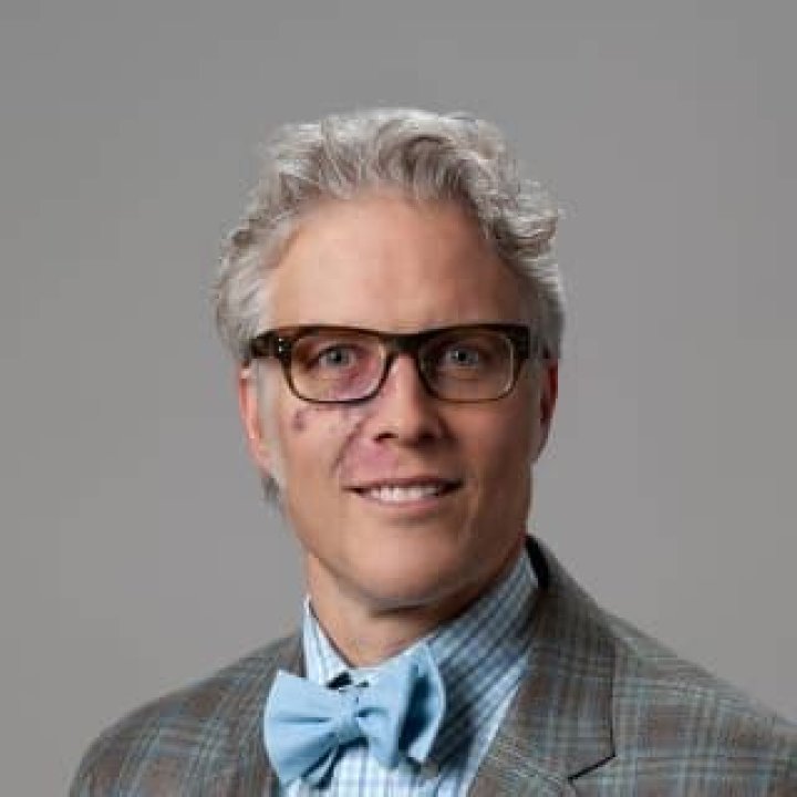 Dr. Kurt Oelke, MD – Glendale, WI