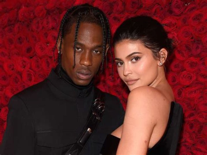 Kylie Jenner And Travis Scott Kick Off 2020 Separately – Will They Get Back Together?