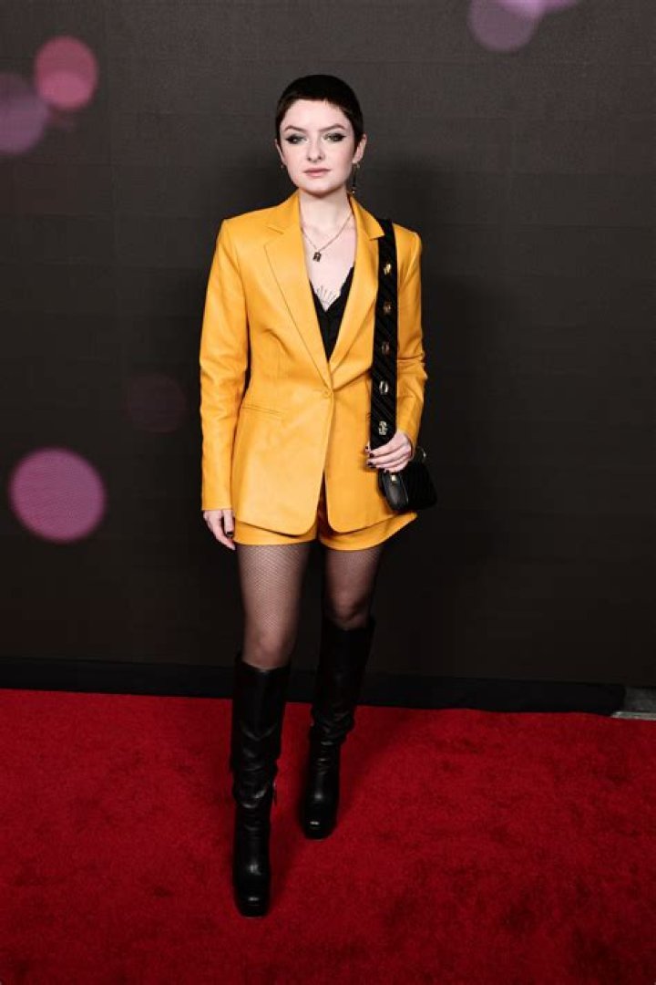 Lachlan Nieboer Height, Weight, Net Worth, Age, Birthday, Wikipedia, Who, Instagram, Biography