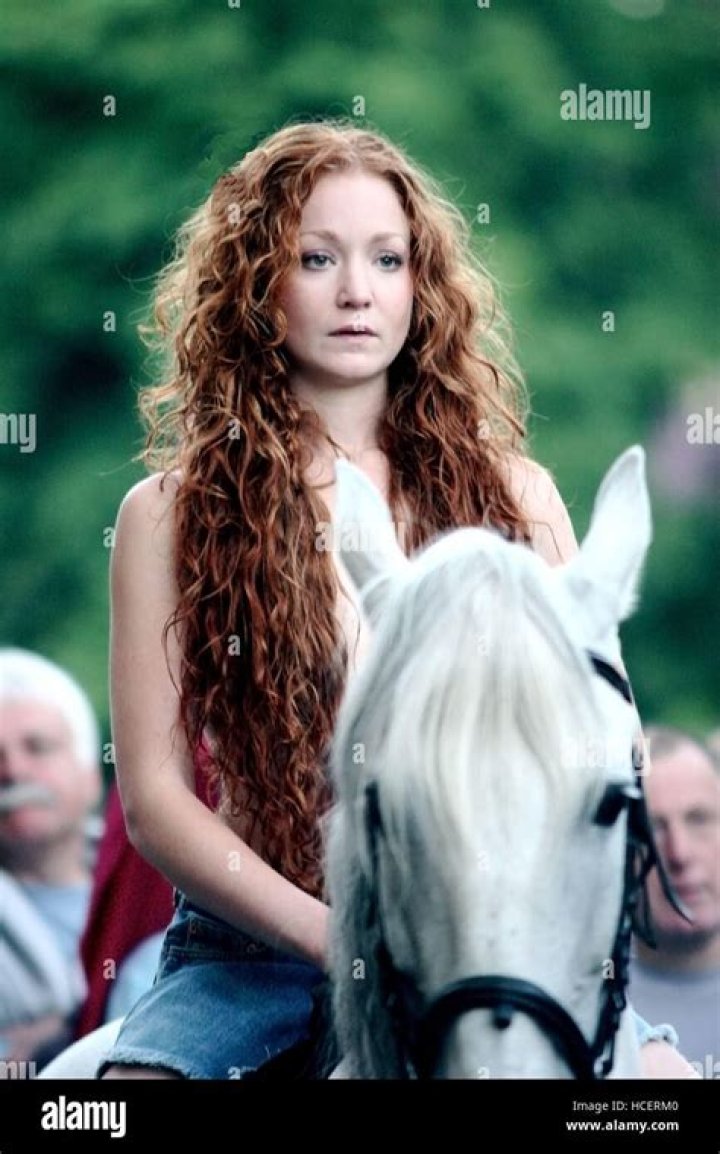 Lady Godiva Biography - Childhood, Life Achievements & Timeline