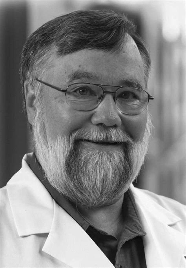 Dr. Larry Rhodes, MD – Rainelle, WV