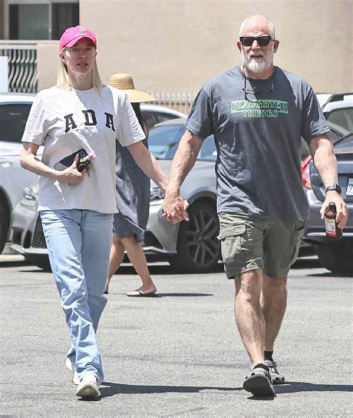 Laurie Force Net Worth, Wiki, Bio, Daughters, Age – John Force Wife