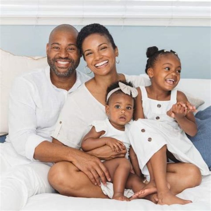Laverne Cox family, husband, children, parents, siblings