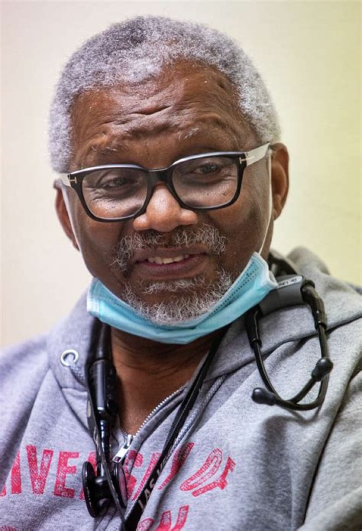 Dr. Leo Edwards, MD – San Antonio, TX