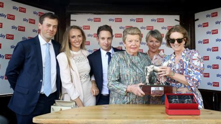 Lester Piggott children: Maureen Haggas, Jamie Piggott, Tracy Piggott