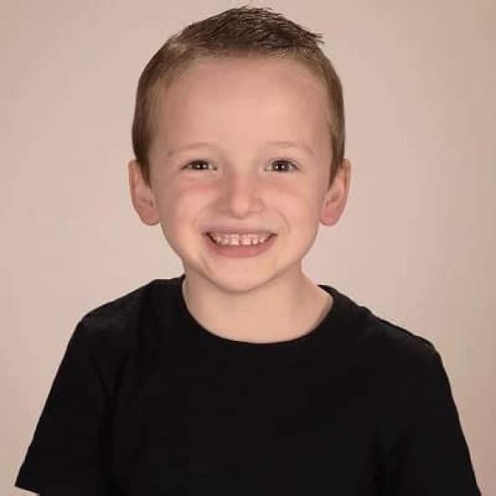 Levi Morales - Bio, Facts, Childhood, Family of YouTuber & Vlogger