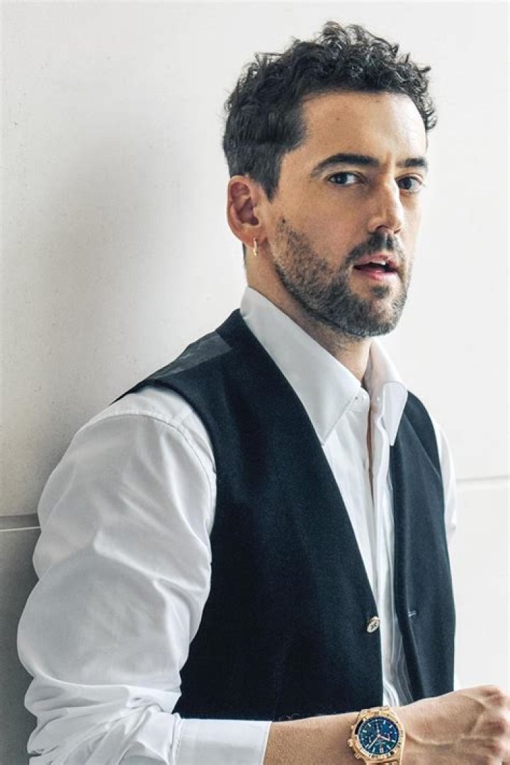 Luis Gerardo Méndez children: Does Luis Gerardo Méndez have children?