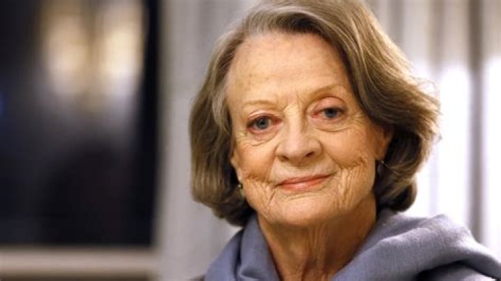 Maggie Smith Biography - Facts, Childhood, Family Life & Achievements