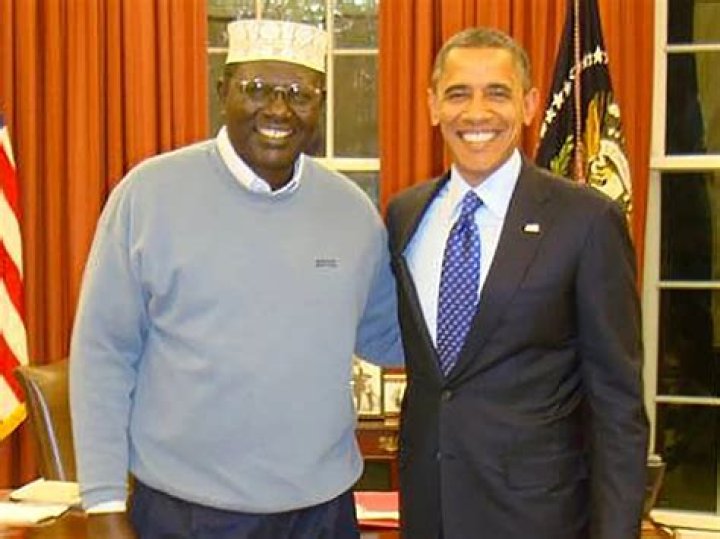 Malik Obama Net Worth: How Rich is Barack Obama Brother