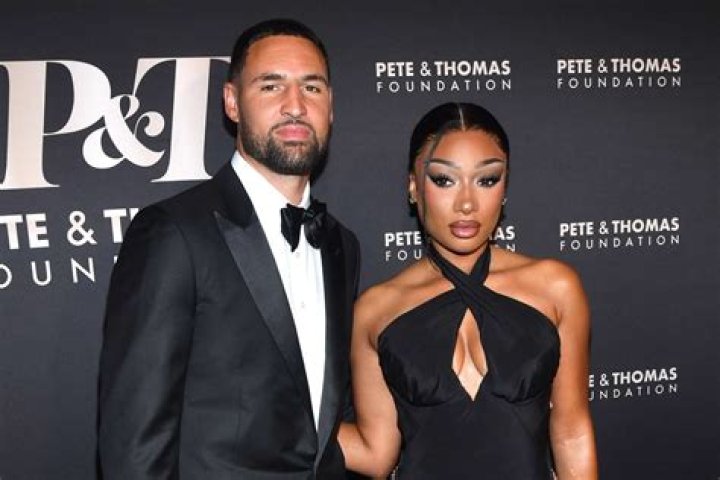 Mariah Carey Gets Real About Number Of Men She Slept With – Here’s Why She Calls Herself A ‘Prude’