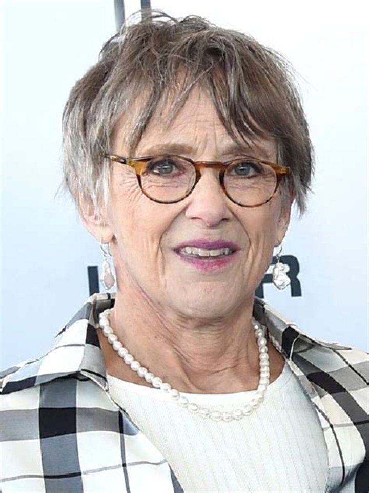 Mary Beth Hurt, Where Is William Hurt Ex Wife Today? Family and Kids