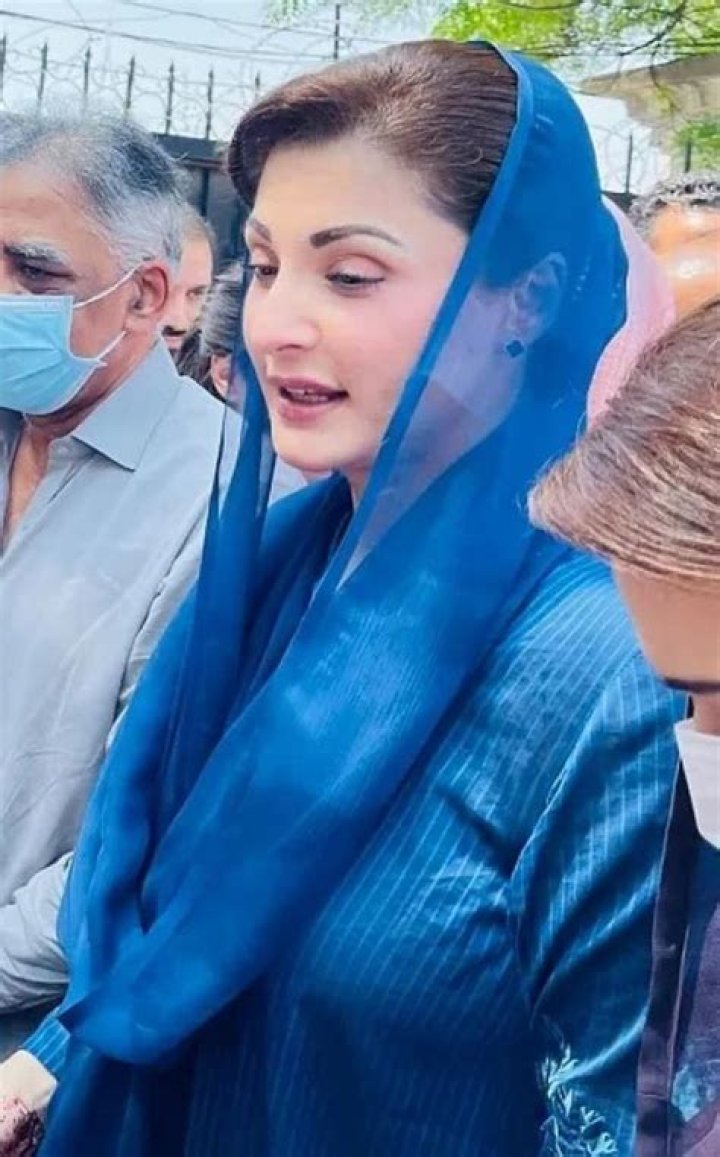 Maryam Nawaz Height, Weight, Net Worth, Age, Birthday, Wikipedia, Who, Nationality, Biography