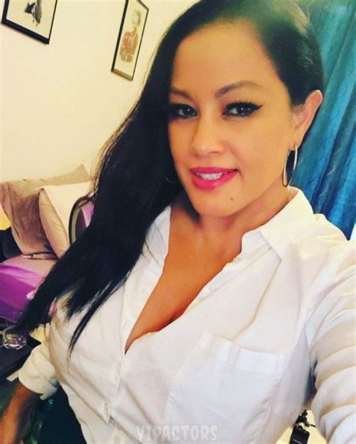 Maxine X Biography, age, height, husband, OnlyFans, leaks, videos, pictures, Twitter