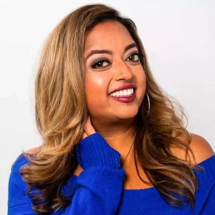 Medha Gandhi Bio, Wikipedia, Age, Salary, Net Worth, Elvis Duran, Z100, Kiss 108, Height and Family