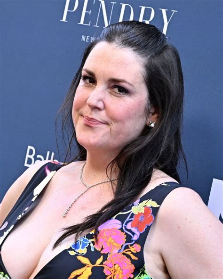 Melanie Lynskey Bra Size, Age, Weight, Height, Measurements