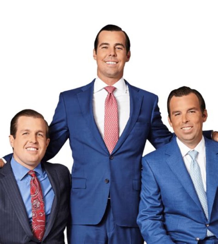 Michael Avenatti Biography, Age, Law Firm, Family, News, Education, Wife Photos