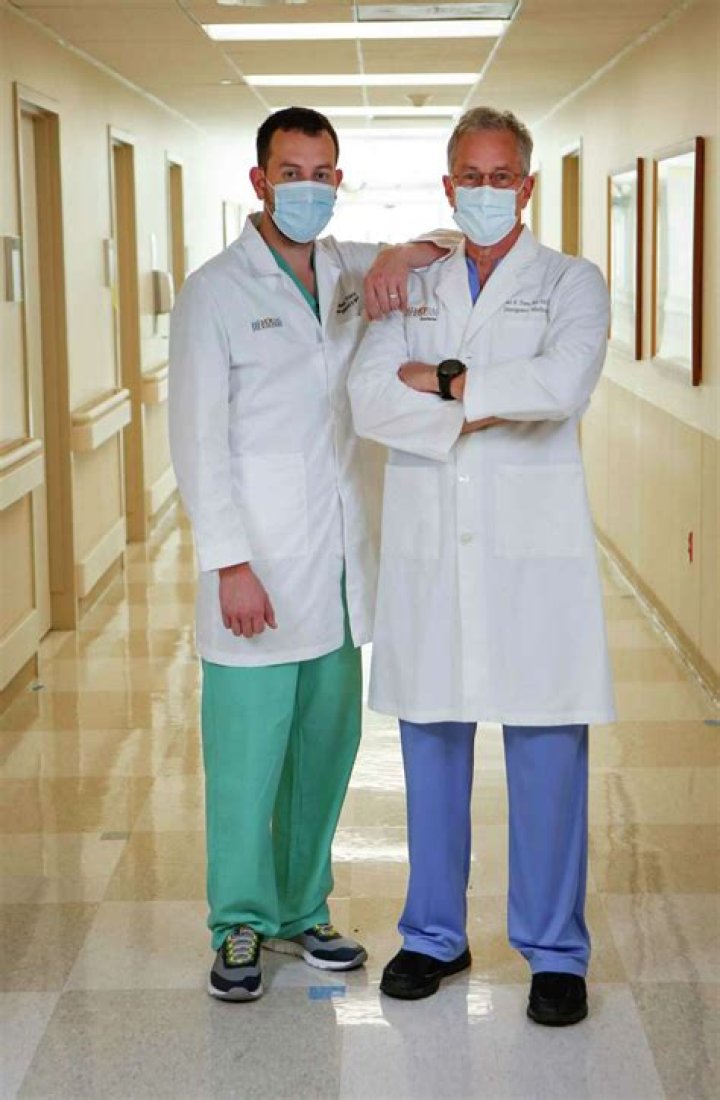 Dr. Michael Torre, MD – Dallas, TX