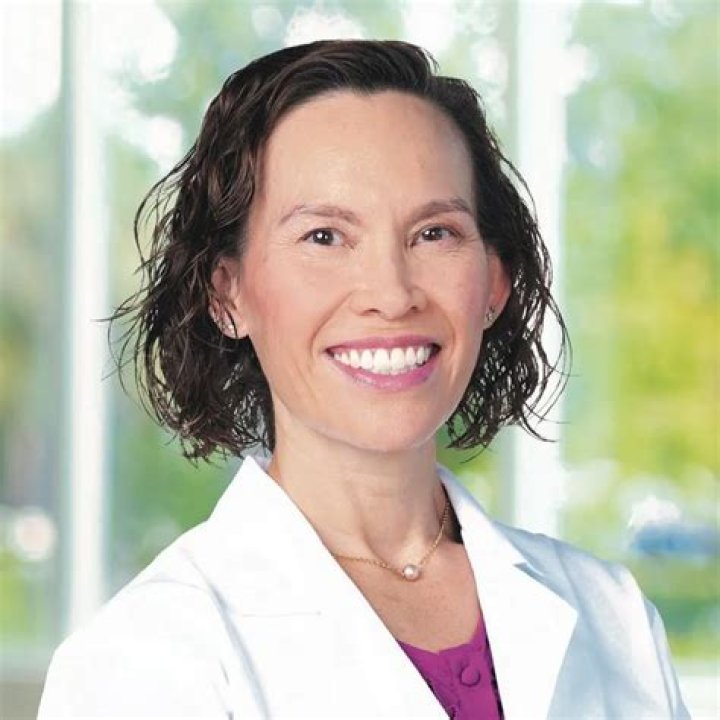 Dr. Michelle Lopez Lopez, MD – Carolina, PR