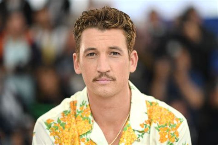 Miles Teller Biography - Facts, Childhood, Family Life & Achievements
