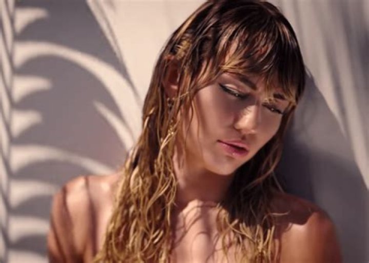 Miley Cyrus Is Gorgeous And Heartbreakingly Sad In New Slide Away Video As Divorce Proceedings With Liam Hemsworth Continue