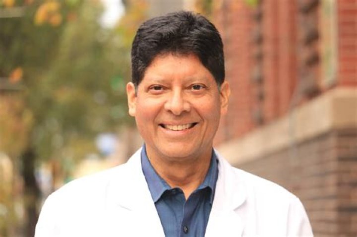 Dr. Milton Chavez, MD – Chicago, IL