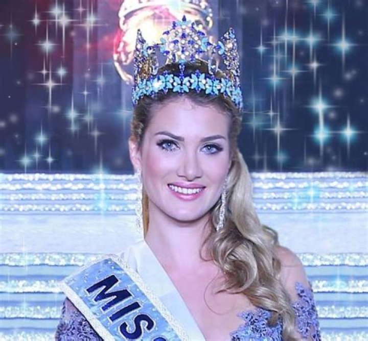 Mireia Lalaguna Royo Miss World Body Measurements Bra Size height Weight Vital Stats