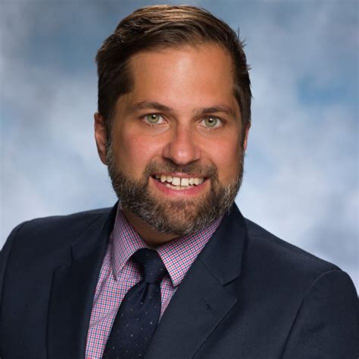 Dr. Neil Colegrove, MD – Byron Center, MI