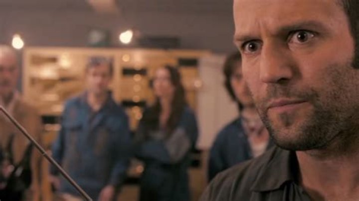 Netflix users get possessive over a sociopathic thriller starring two future A-listers