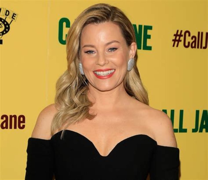 Elizabeth Banks Shares Swimsuit Photo "Trying to Stay Cool in the Global Heat Wave" — Celebwell