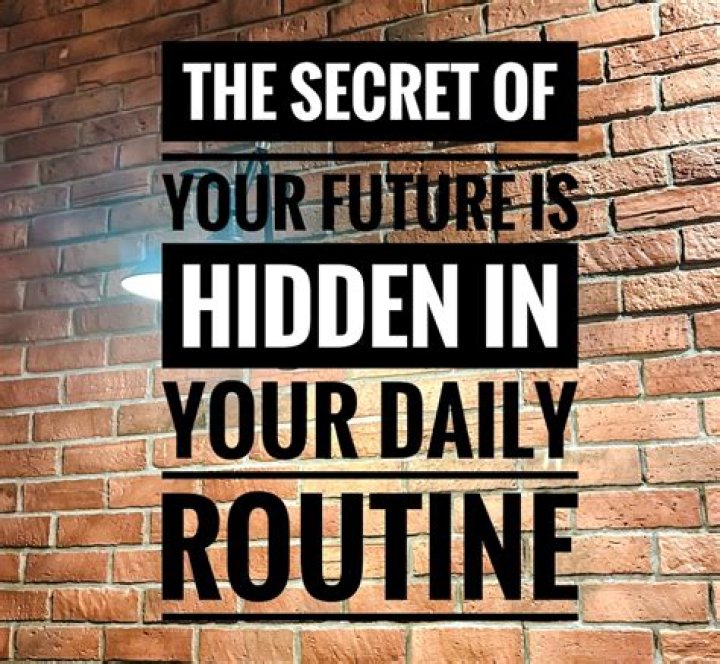 Harry Potter's Bonnie Wright Shares Swimsuit Photo From "Quiet Holiday"