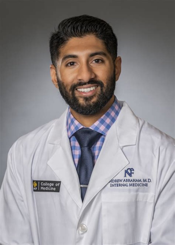 Dr. Oliver Ancheta, MD – Davenport, IA