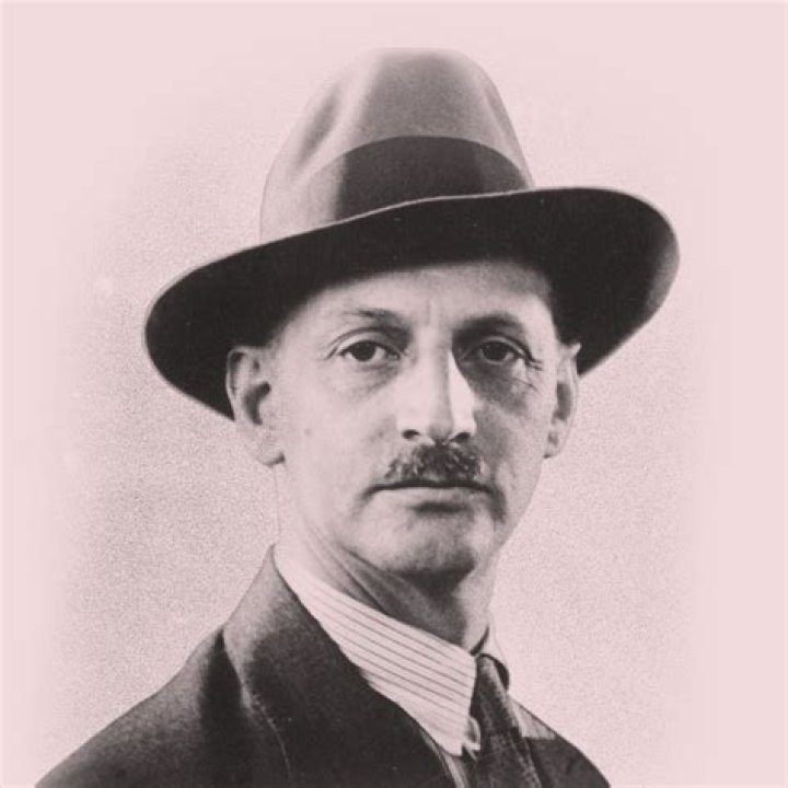 Otto Frank Biography - Facts, Childhood, Family Life & Achievements