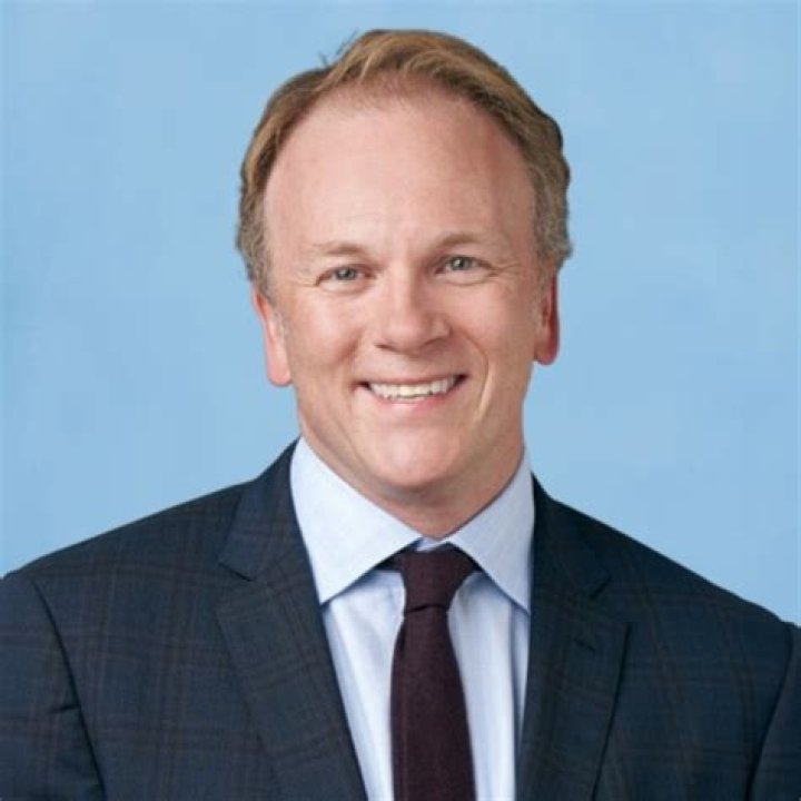 Dr. Peter Edwards Jr., MD – Columbus, OH