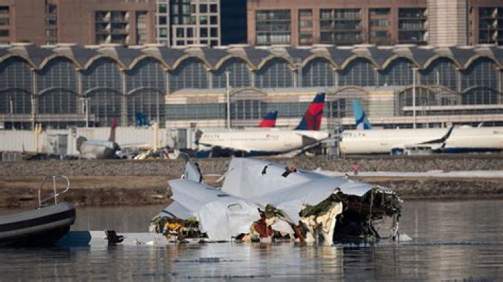 
Plane crash near Republic airport in Long Island: 1 dead, 2 others seriously injured 