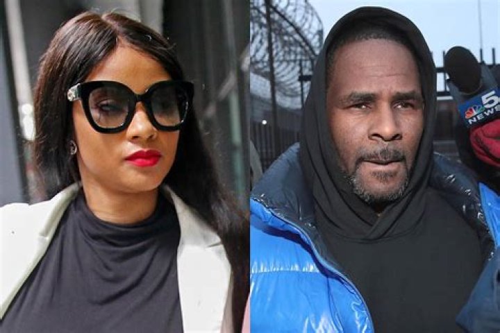 R. Kelly’s Former Girlfriend, Azriel Clary, Shares Several Videos Flaunting Her New Look And Happiness After Reuniting With Her Family And Fighting With Joycelyn Savage