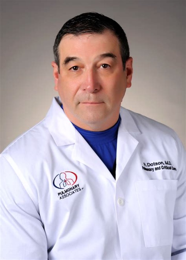 Dr. Randy Robinson, MD – De Witt, IA