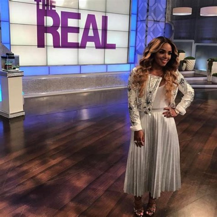 Rasheeda Frost Films A Video At The Frost Bistro – Here’s The Smart Response She Had For A Fan