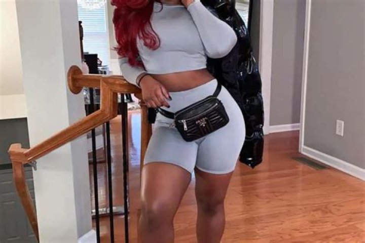 Reginae Carter Impresses Fans By Posing In White Lacy Lingerie – See Her Bomb Look Here!