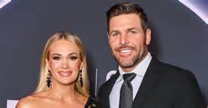 
Relationship Details About Mike Fisher And American Idol 4 Winner Carrie Underwood | Insights On His Stats, And Net Worth 