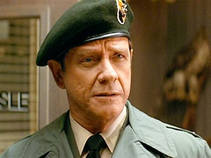 Richard Crenna Biography - Facts, Childhood, Family Life & Achievements