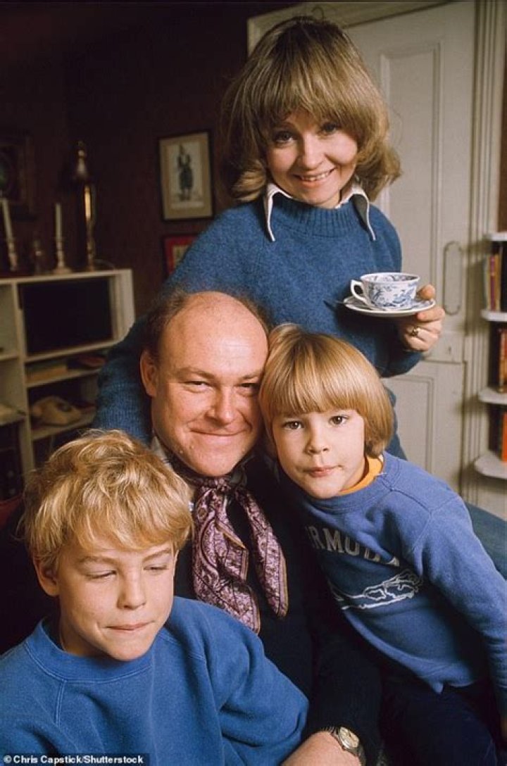 Richard J. Bernstein cause of death, wife, children, net worth