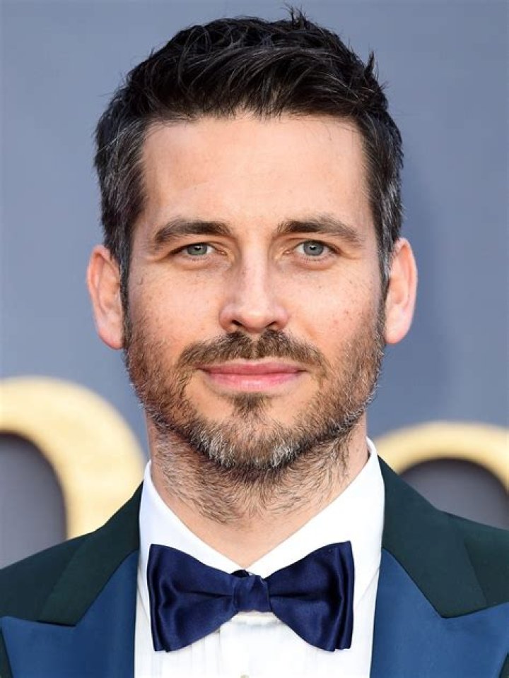 Robert James-Collier Biography - Facts, Childhood, Family Life & Achievements