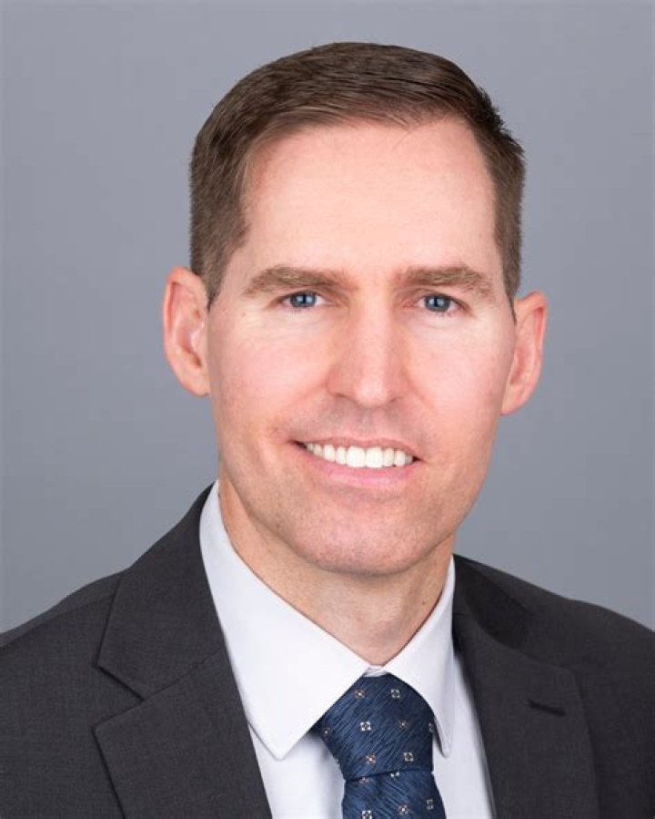 Dr. Robert Lin, MD – Warrenton, VA