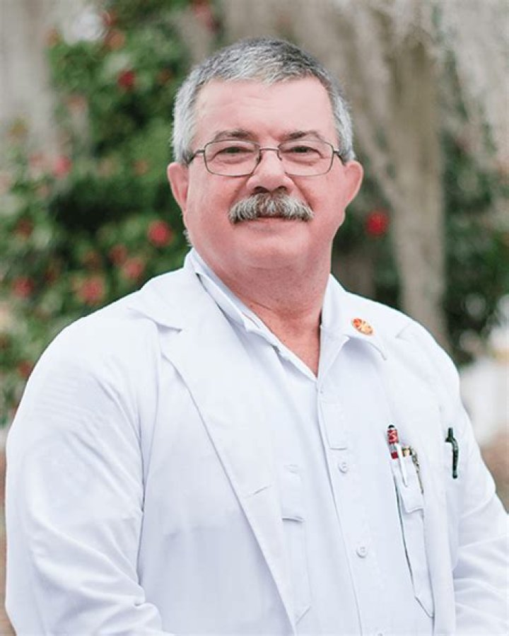 Dr. Robert Ridgeway III, MD – Manning, SC