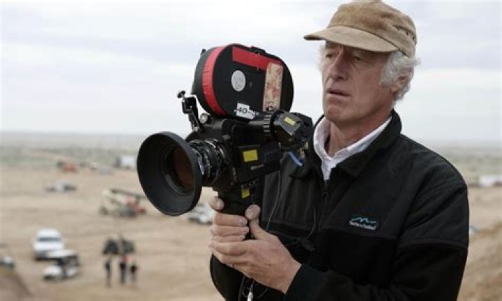 Roger Deakins Biography - Childhood, Life Achievements & Timeline